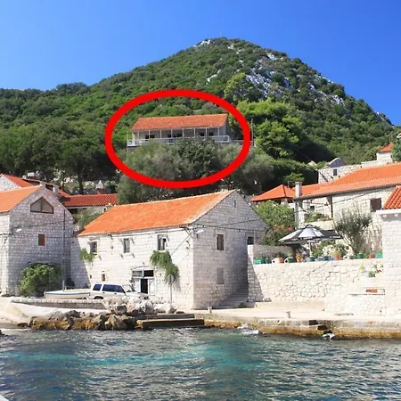 Lucica 990a Lastovo