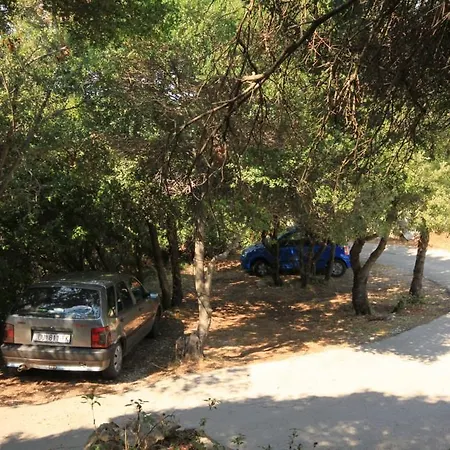 Apartman Lucica 990a